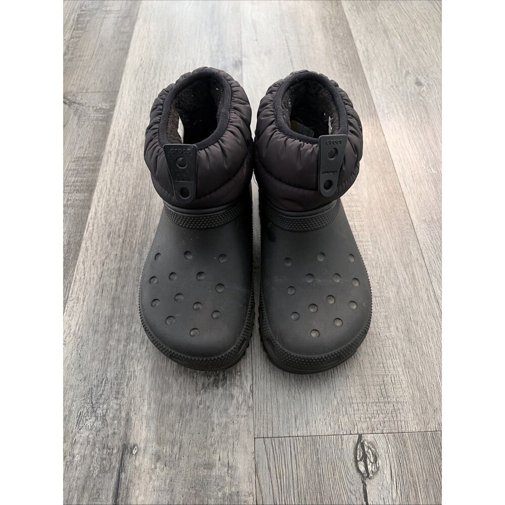Women’s Crocs Classic Neo Puffer Shorty Black Lined Snow Booties 207311 Size 6